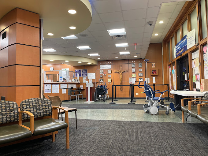 Good-Samaritan-University-Hospital-Doctor-Bookly2-1
