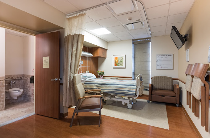 St-Catherine-of-Siena-Hospital-Doctor-Bookly5